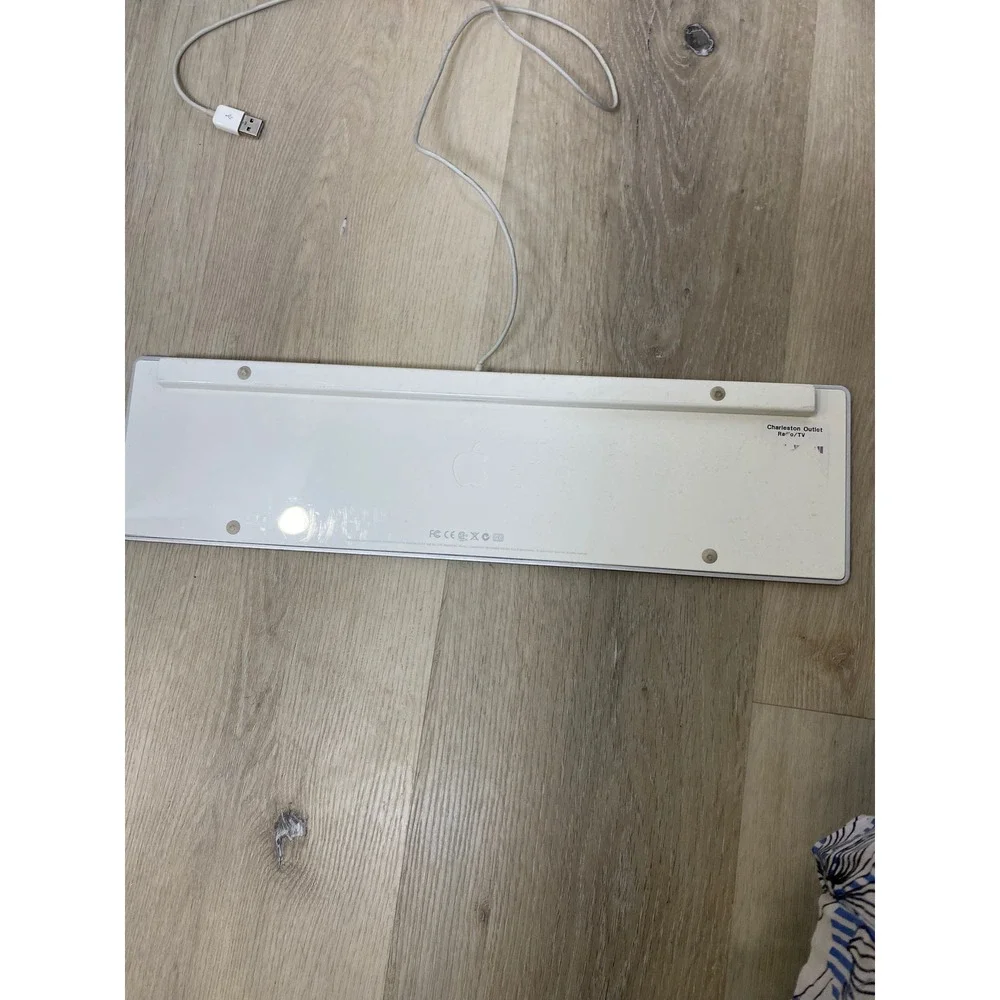Apple Wired Keyboard with Numeric Keypad Aluminum A1243 MB110LL/A Parts Repair